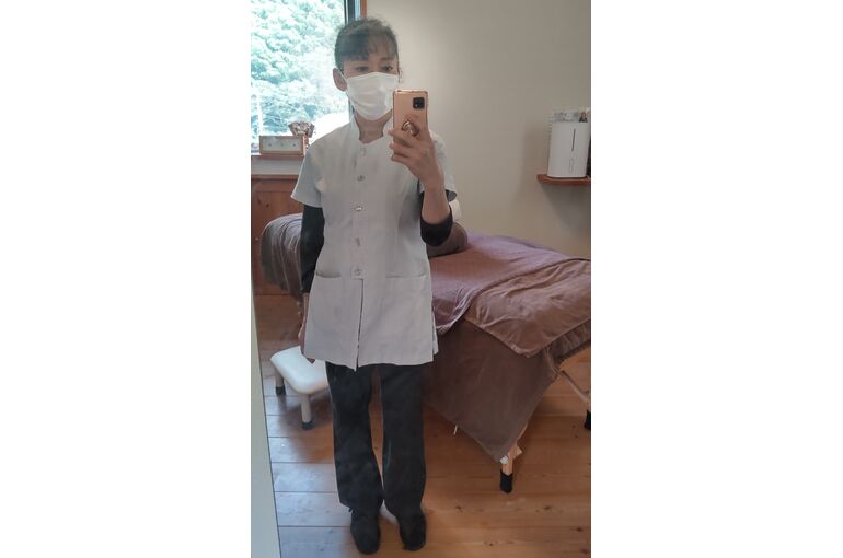 TRIPART_0001_BURST20221025124401002_COVER_2