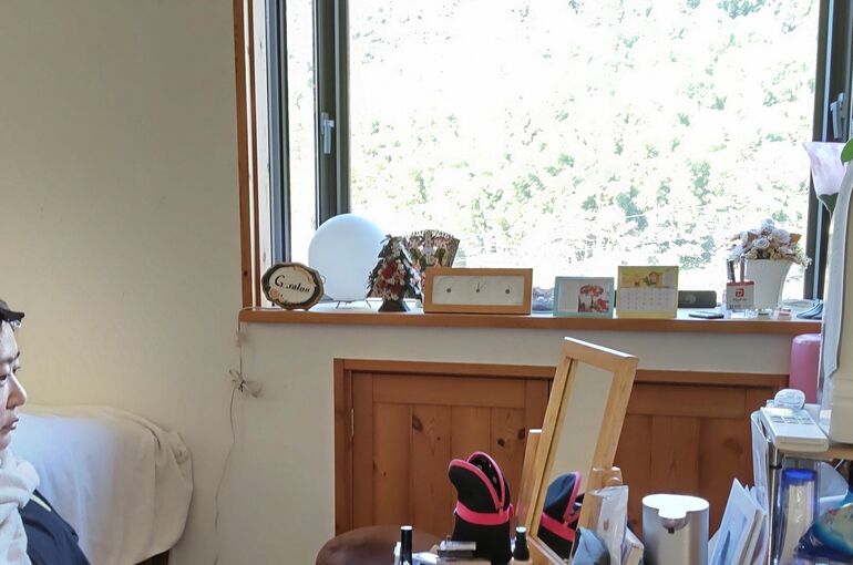 TRIPART_0001_BURST20231213120524666_COVER~4